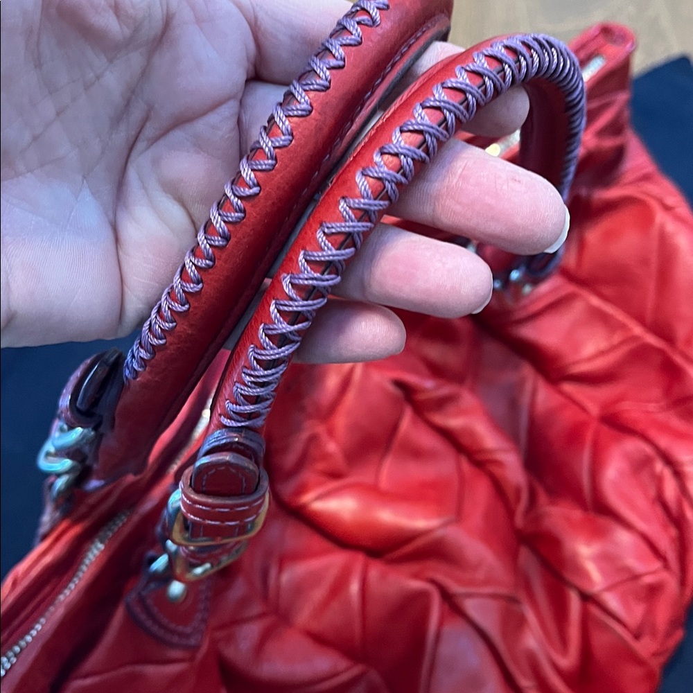 Italian Made Mauro Volponi Red Leather Tote Shoulder Bag - Picture 8 of 16